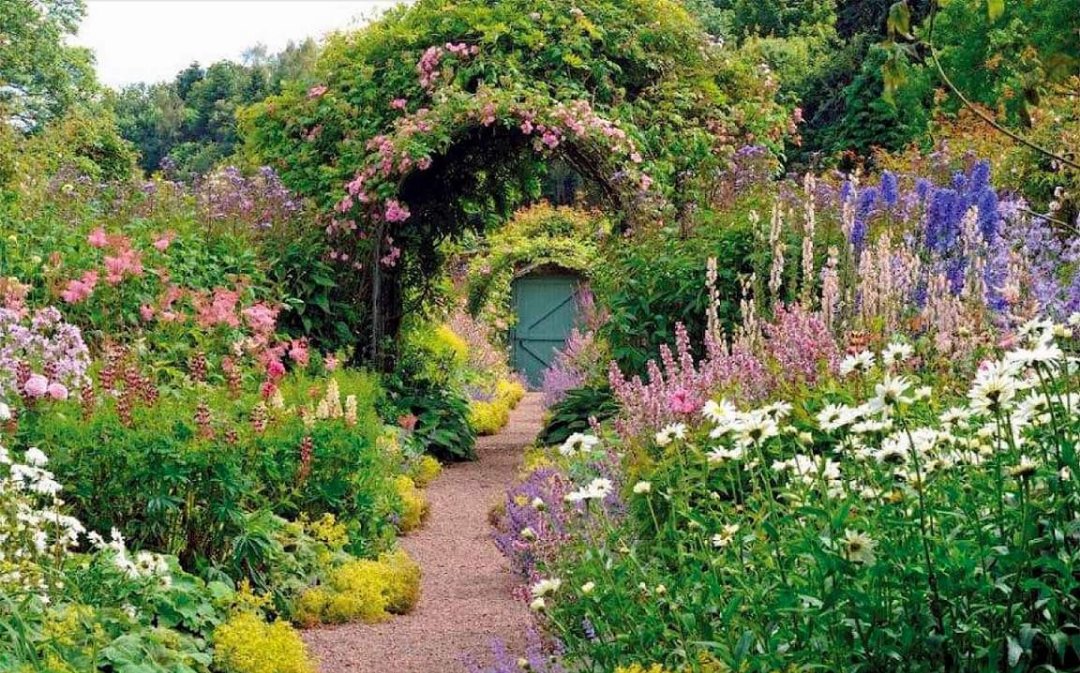 Carolside Garden, Earlson, Scotland